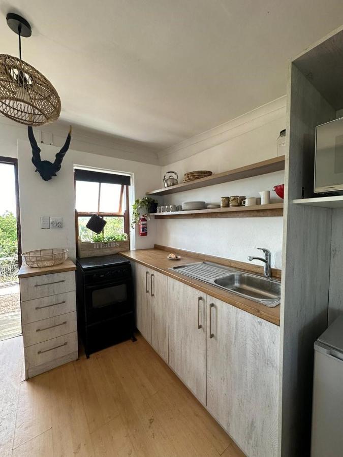 Ostrich Cottage At Les Wings Private Game Farm Groot-Jongensfontein 外观 照片